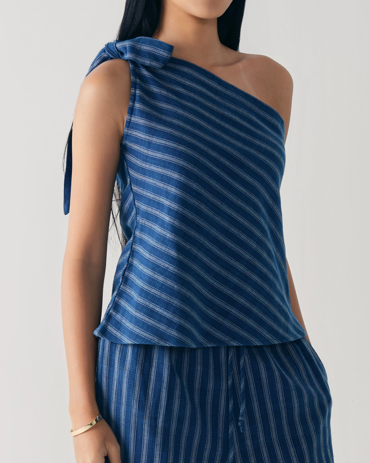NIAP Terra Knot Top